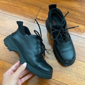Vintage Prada Lace-up w Rugged Sole